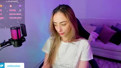 Anthonela online show from 11-21-25, 12:10