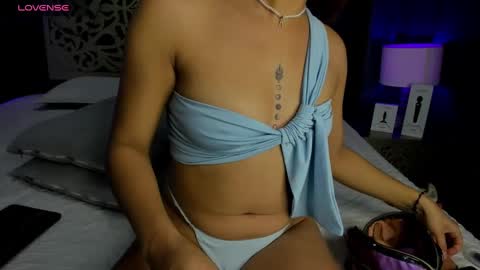 anthonelaDuque online show from 02-16-25, 11:49