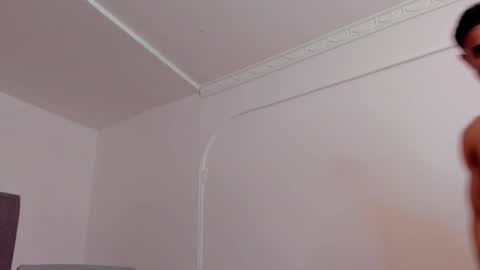 Adonys Creeb online show from 12-05-25, 05:49