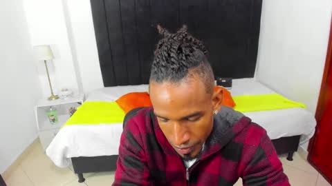 Snapshot of anthoy_wayans chatting on 02-01-25, 08:05       online show from 02-01-25, 08:05