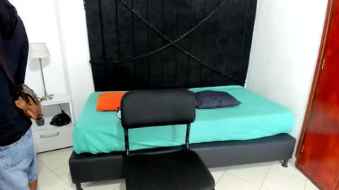 Snapshot of anthoy_wayans chatting on 09-20-25, 12:33       online show from 09-20-25, 12:33