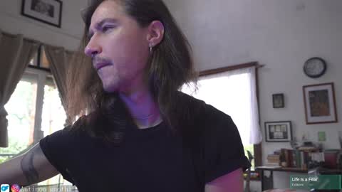 Snapshot of antinoo_gnothi chatting on 01-28-25, 12:43 Antinoo Gnothi online show from 01-28-25, 12:43