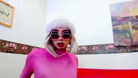 Snapshot of antonela_connors chatting on 03-01-26, 07:38 IM ANTONELA online show from 03-01-26, 07:38