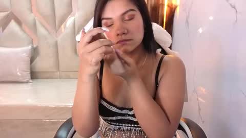 Antonela online show from 12-20-25, 12:45