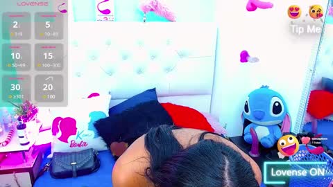 antonela_xx3 online show from 03-11-25, 01:37