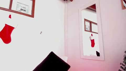 Snapshot of antonelabella chatting on 12-07-24, 02:02 Antonela online show from 12-07-24, 02:02