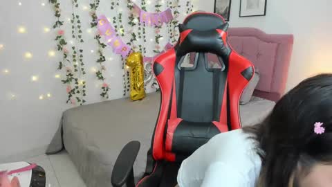 Snapshot of antonella_heinz_ chatting on 12-11-24, 09:55 Antonella online show from 12-11-24, 09:55