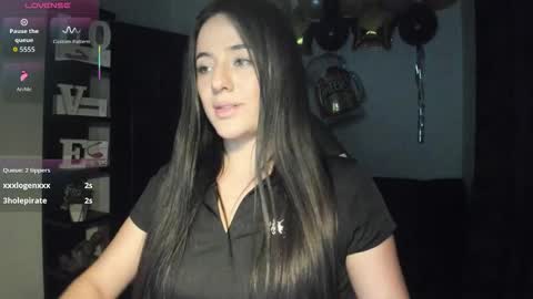 Snapshot of antonella_naughty1 chatting on 10-03-25, 09:12 antonella online show from 10-03-25, 09:12