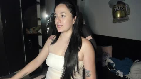 Snapshot of antonella_naughty1 chatting on 02-06-26, 07:06 antonella online show from 02-06-26, 07:06