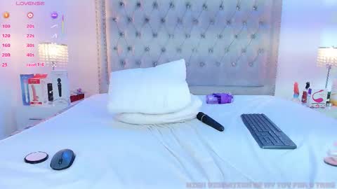 Antonella  online show from 12-02-25, 07:47