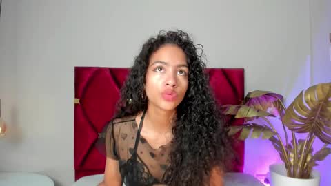 AntonellaHall  online show from 09-30-25, 12:10