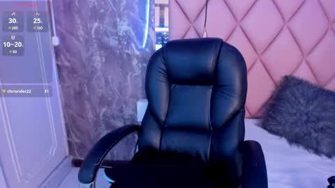 ANTONELLE  online show from 01-15-25, 01:52