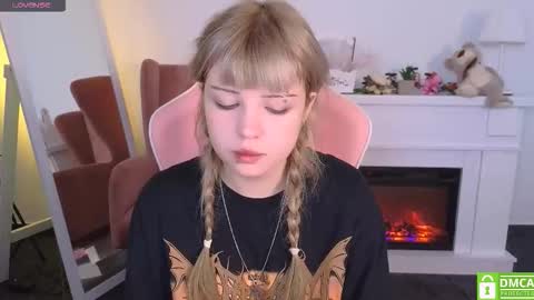 antonia_ferrero online show from 10-11-25, 09:08