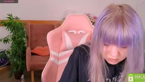 antonia_ferrero online show from 11-06-25, 07:09