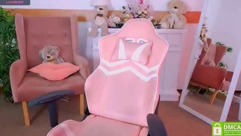 antonia_ferrero online show from 12-18-25, 07:03