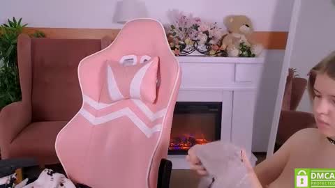 antonia_ferrero online show from 02-24-26, 08:01