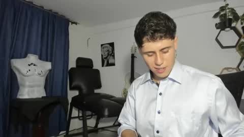 antonnello_ online show from 03-08-25, 11:39