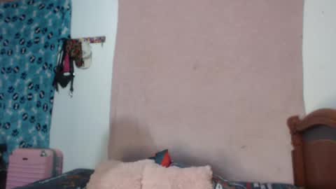 Snapshot of antony_2024 chatting on 01-13-25, 02:39 karol y antony online show from 01-13-25, 02:39