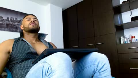 ANTONY D ANGELO online show from 01-12-25, 07:21