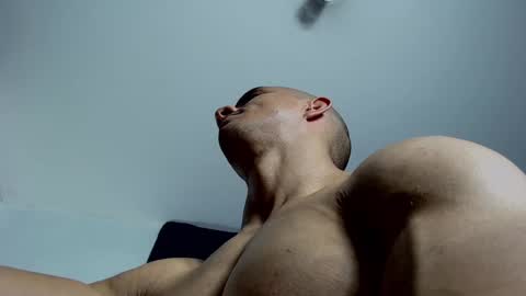 Instagram miguelangel1802  online show from 02-03-25, 05:18