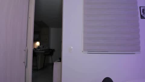 Maria Antonia online show from 10-06-25, 02:31