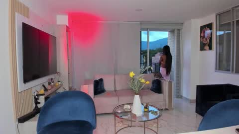 Maria Antonia online show from 11-05-25, 10:43