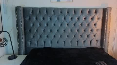 anya_belth online show from 04-17-26, 07:50