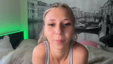 Snapshot of anyaa777 chatting on 02-12-26, 06:36 Anya online show from 02-12-26, 06:36