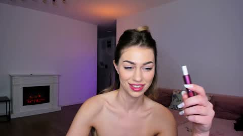 Anysa Smith online show from 12-06-24, 12:56