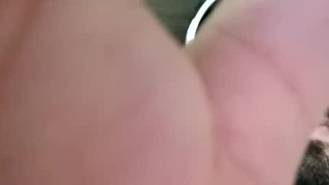 Snapshot of anythingbutordinary chatting on 10-28-25, 04:05 anythingbutordinary online show from 10-28-25, 04:05