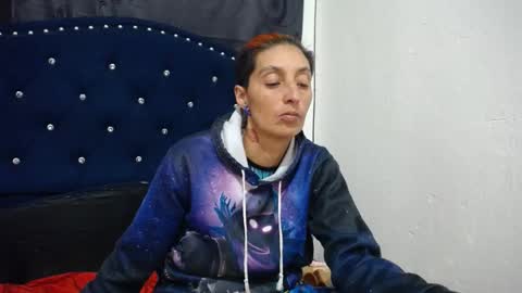 anyu online show from 12-12-24, 10:34