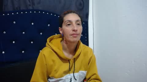 anyu online show from 12-21-24, 11:01