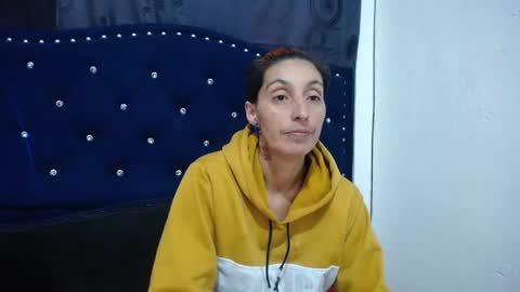 anyu online show from 12-24-24, 12:00