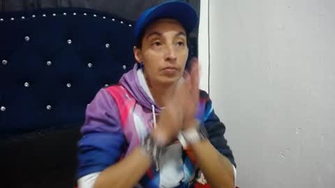 anyu online show from 12-28-24, 09:52