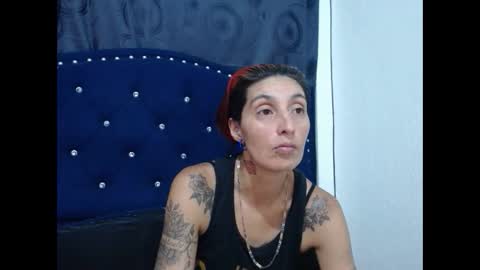 anyu online show from 01-10-25, 02:57