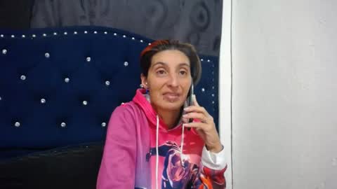 anyu online show from 01-12-25, 02:03