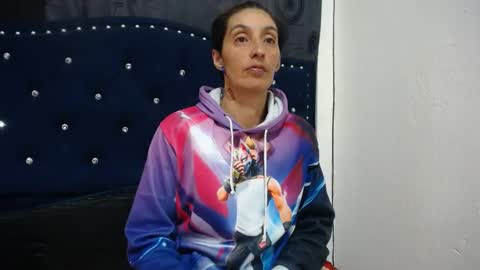 anyu online show from 01-29-25, 06:33