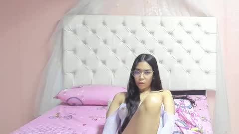 Aome Rainbow online show from 11-11-25, 06:13