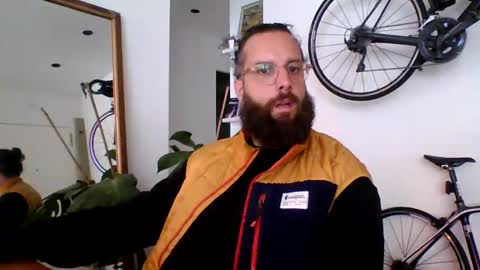 Snapshot of apc_3 chatting on 03-12-25, 09:23 apc_3 online show from 03-12-25, 09:23