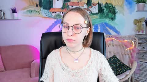 Snapshot of aphexqueen chatting on 12-24-24, 09:06 APHEX QUEEN online show from 12-24-24, 09:06