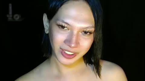 Snapshot of aphr0dite_x chatting on 01-12-25, 05:33 Roman Goddess online show from 01-12-25, 05:33