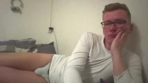 Snapshot of apollonl chatting on 01-26-25, 12:16 apollonl online show from 01-26-25, 12:16