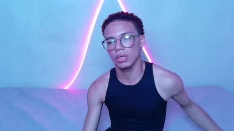 apolo_night online show from 11-20-25, 01:44