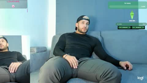 Snapshot of apolo_strange chatting on 10-18-25, 08:20 apolo_strange online show from 10-18-25, 08:20