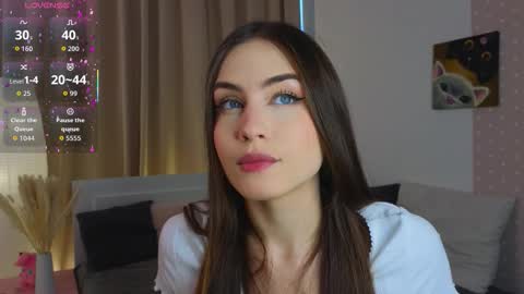 Vicki online show from 11-21-25, 09:08