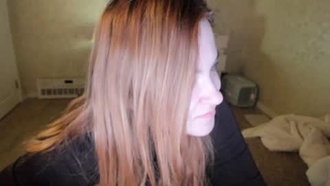 appleyummybuns online show from 03-31-26, 03:41