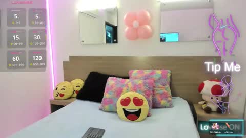  April  online show from 09-10-25, 11:32