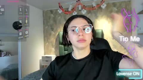  April  online show from 10-29-25, 11:45