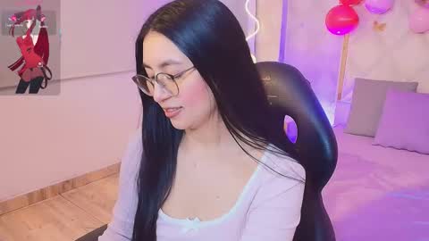 Snapshot of april_tay1 chatting on 02-28-26, 03:40 APRIL online show from 02-28-26, 03:40