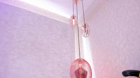 April online show from 03-12-25, 10:05